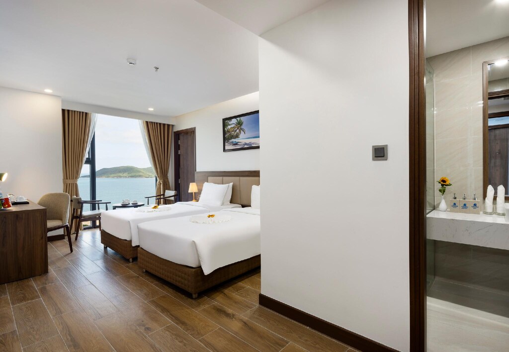 Miracle Luxury Nha Trang - 23 Hoàng Diệu, Vĩnh Trường, Nha Trang, Việt Nam Miracle Luxury Nha Trang - 23 Hoàng Diệu, Vĩnh Trường, Nha Trang, Việt Nam