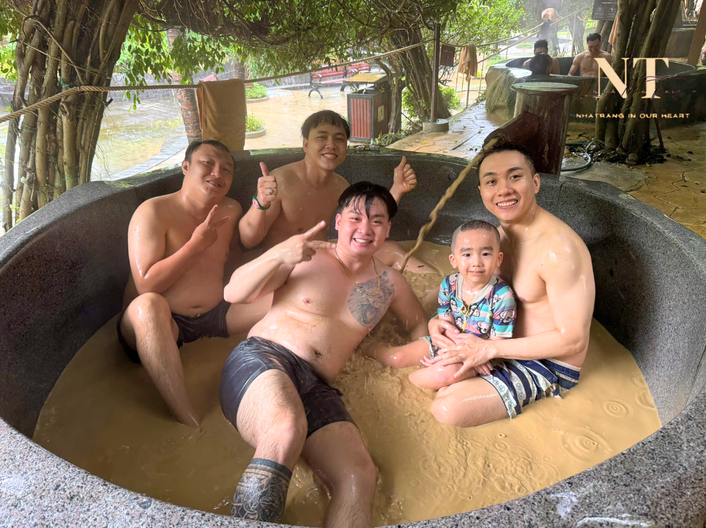 TOUR 1 ĐẢO HÒN TẰM TOUR 1 ĐẢO HÒN TẰM
