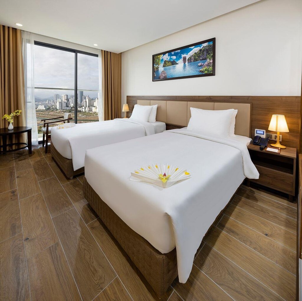 Miracle Luxury Nha Trang - 23 Hoàng Diệu, Vĩnh Trường, Nha Trang, Việt Nam Miracle Luxury Nha Trang - 23 Hoàng Diệu, Vĩnh Trường, Nha Trang, Việt Nam