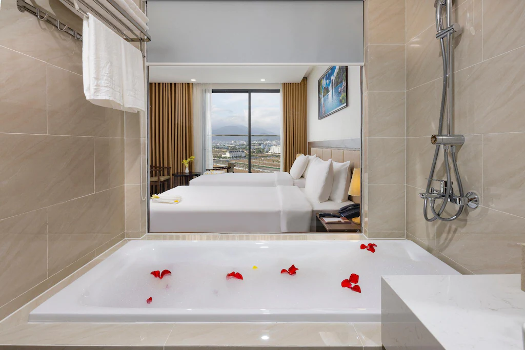 Miracle Luxury Nha Trang - 23 Hoàng Diệu, Vĩnh Trường, Nha Trang, Việt Nam Miracle Luxury Nha Trang - 23 Hoàng Diệu, Vĩnh Trường, Nha Trang, Việt Nam