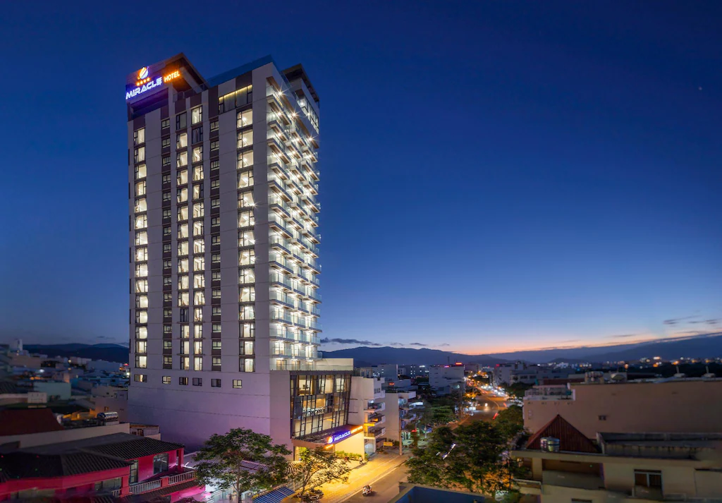 Miracle Luxury Nha Trang - 23 Hoàng Diệu, Vĩnh Trường, Nha Trang, Việt Nam Miracle Luxury Nha Trang - 23 Hoàng Diệu, Vĩnh Trường, Nha Trang, Việt Nam