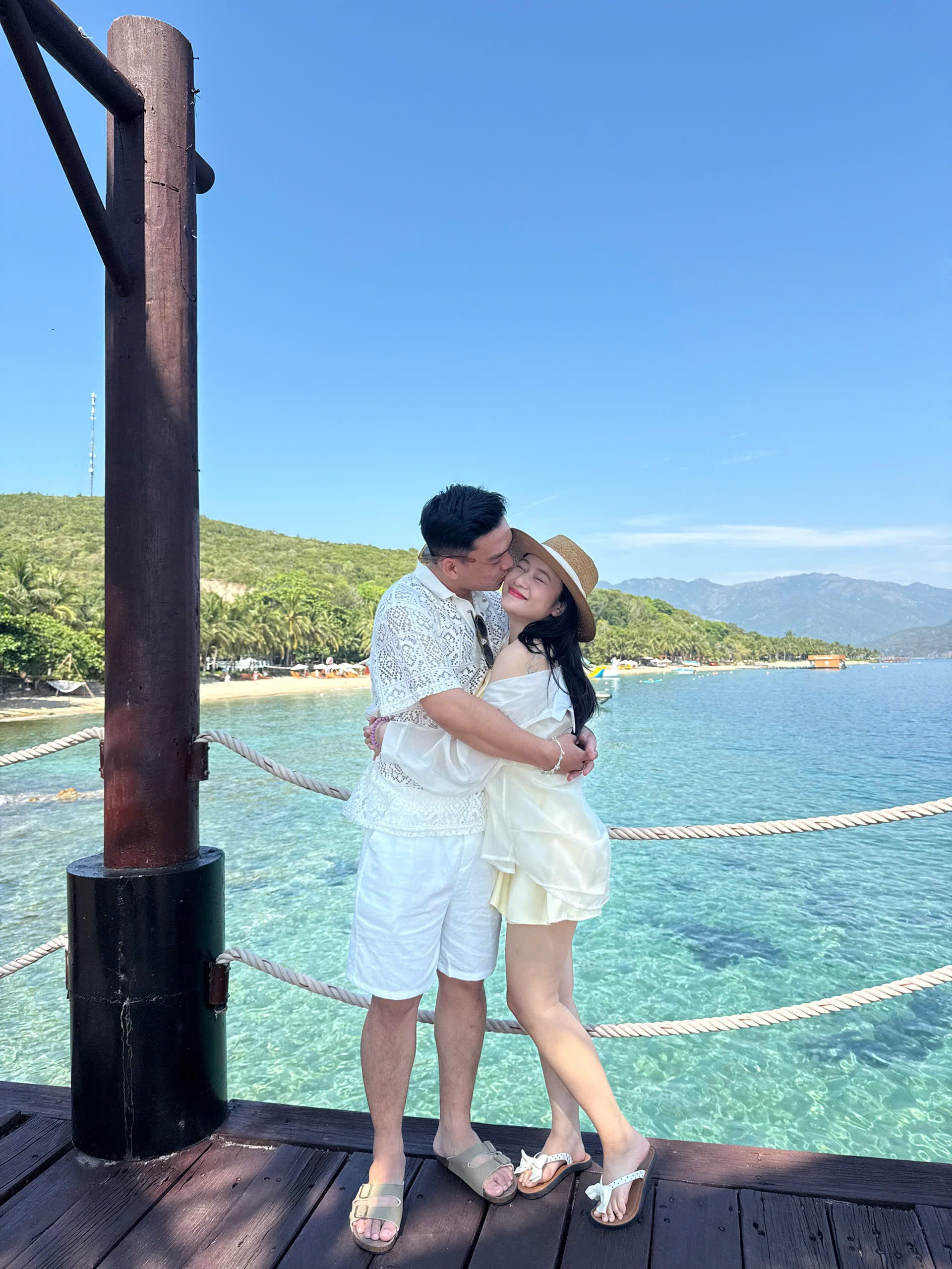 TOUR 1 ĐẢO HÒN TẰM TOUR 1 ĐẢO HÒN TẰM