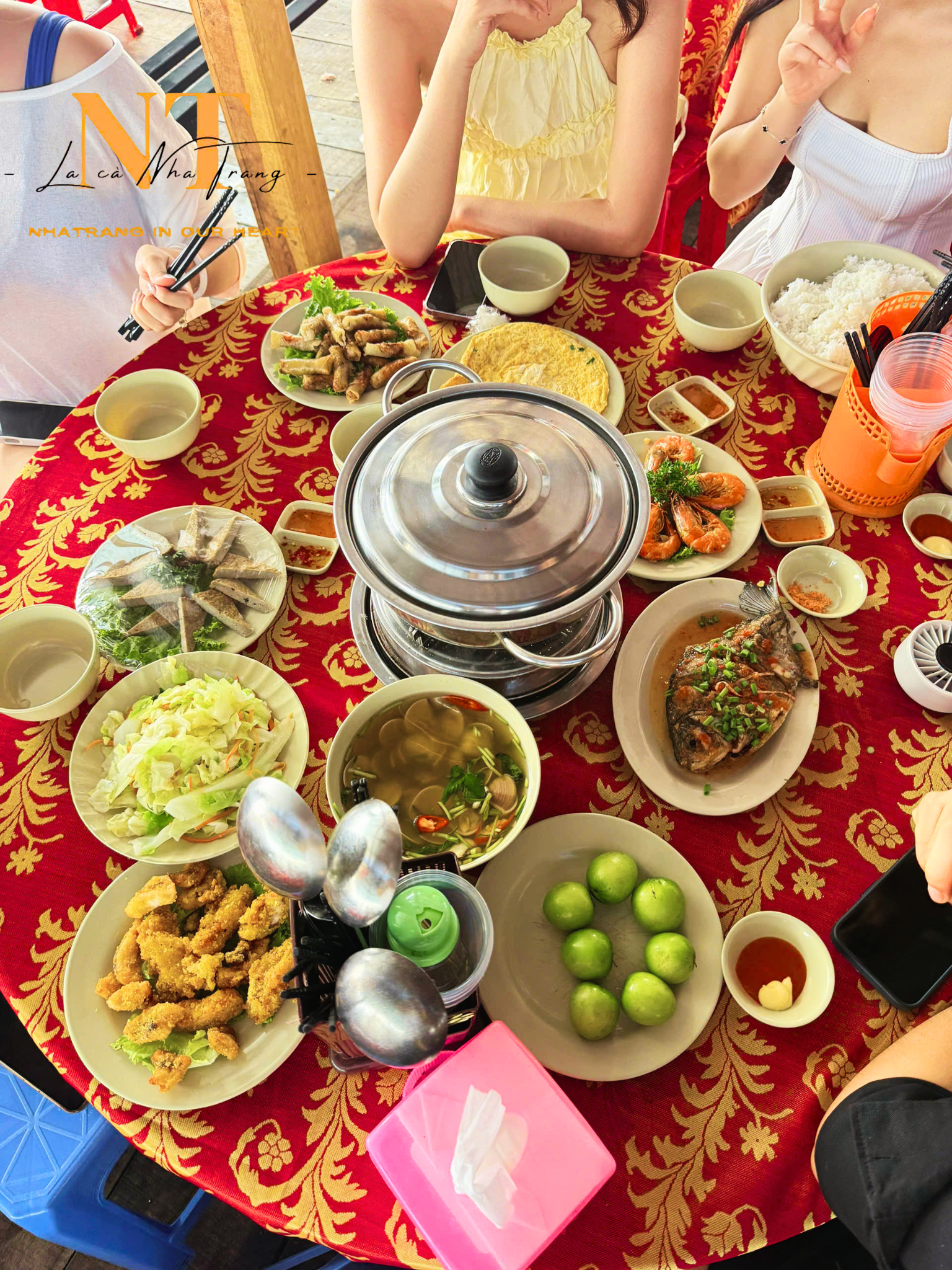 TOUR GHÉP ÍT NGƯỜI TOUR GHÉP ÍT NGƯỜI